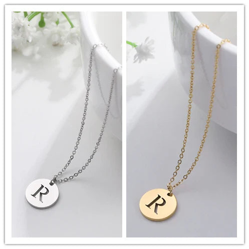Elegant Gold Letter Pendant Necklace